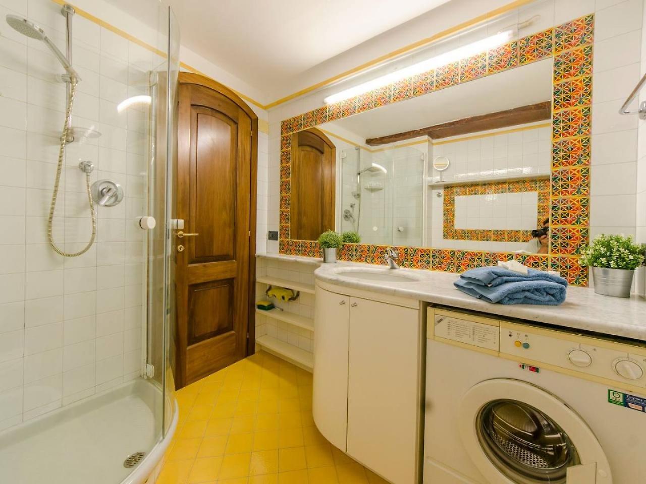 Joivy Colorful Flat For 5 Close To Piazza De Ferrari * Genua